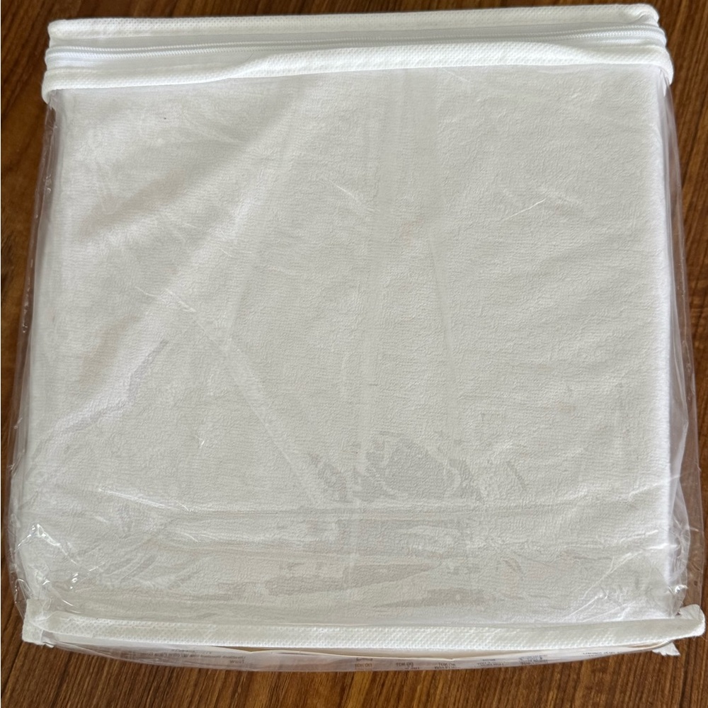 Pillow Protector - Picture 2 of 2